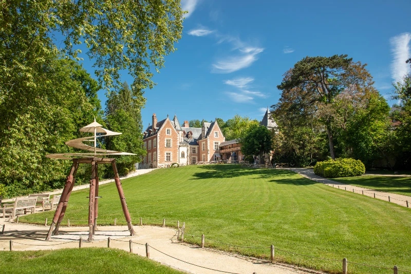 1 Vue Sur Le Château Du Clos Lucé © Château Du Clos Lucé Parc Leonardo Da Vinci, Amboise. Photo Eric Sander (70)