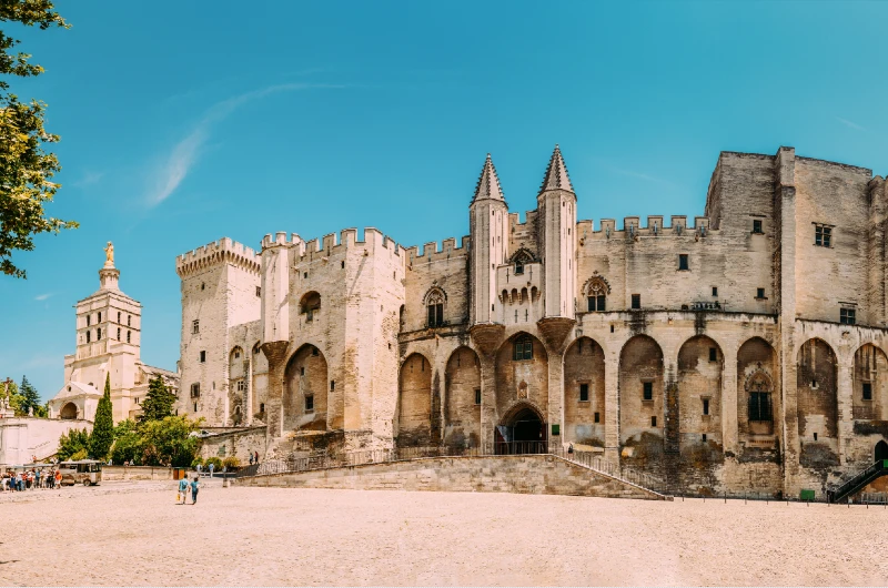 Palais Des Papes